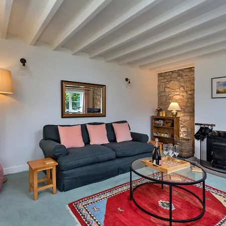 Finest Retreats - The Burrows *